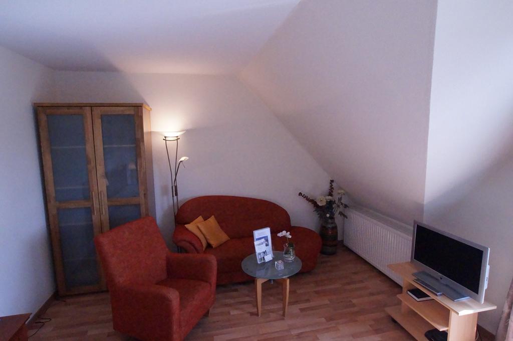 Pension Appartementhaus Hus Moehlenbarg Cuxhaven Ruang foto