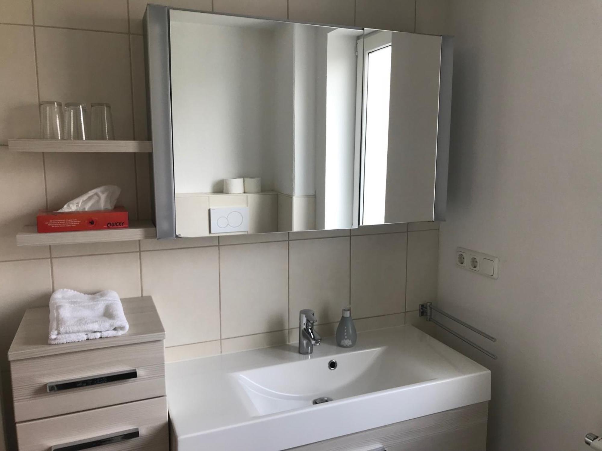 Pension Appartementhaus Hus Moehlenbarg Cuxhaven Bagian luar foto