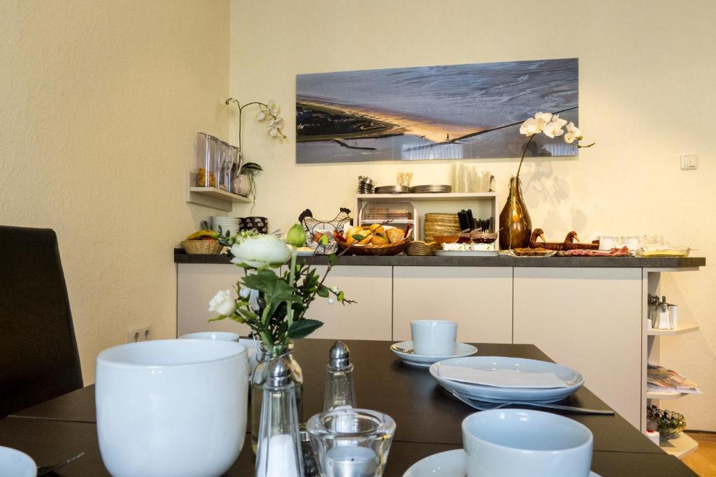 Pension Appartementhaus Hus Moehlenbarg Cuxhaven Bagian luar foto